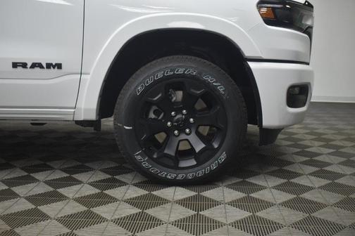 Bright White Clearcoat 2027 RAM 1500 Big Horn