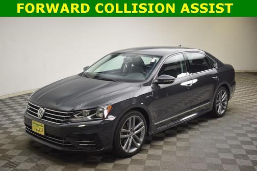 2017 Volkswagen Passat 1.8T R-Line