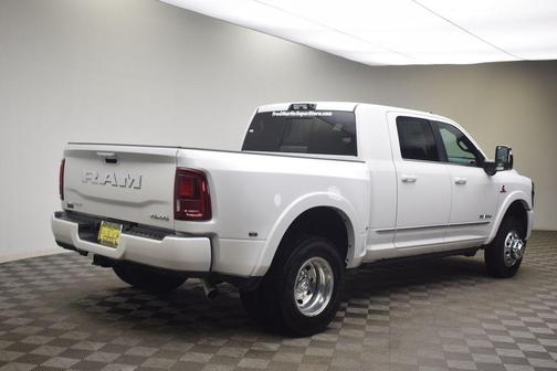 2026 RAM 3500 Limited