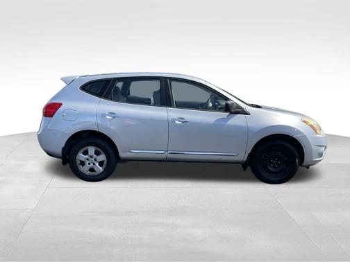 2011 Nissan Rogue S
