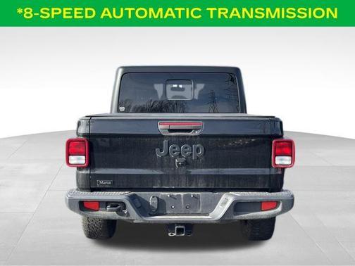 2022 Jeep Gladiator Sport