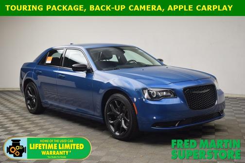 2022 Chrysler 300 Touring
