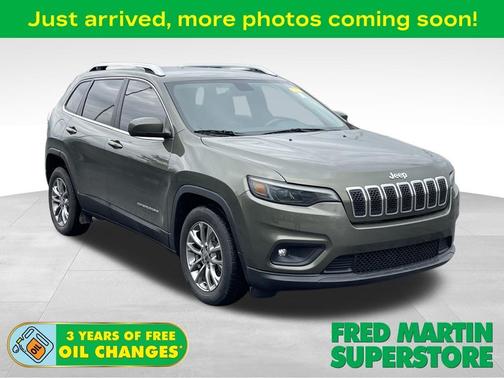 Olive Green Pearlcoat 2019 Jeep Cherokee Latitude Plus