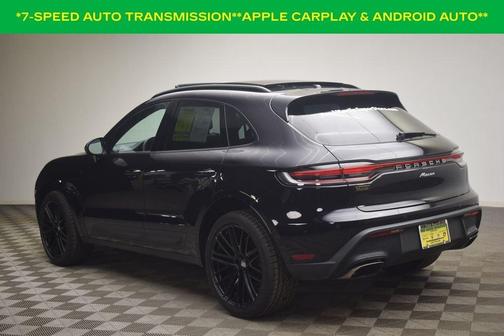 Black 2022 Porsche Macan Base (PDK)