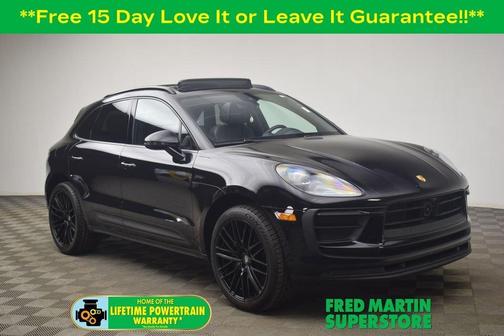 Black 2022 Porsche Macan Base (PDK)