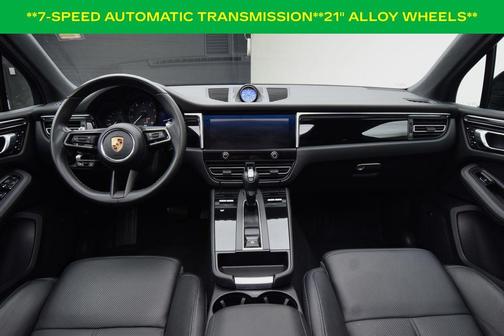 Black 2022 Porsche Macan Base (PDK)