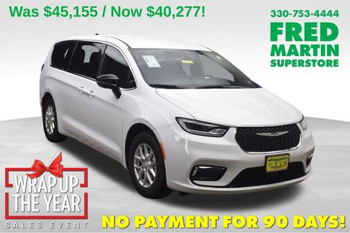 2026 Chrysler Pacifica Select