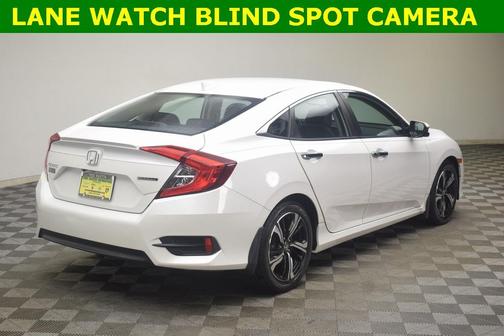 2017 Honda Civic Touring