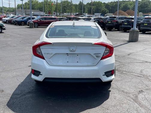 2017 Honda Civic Touring