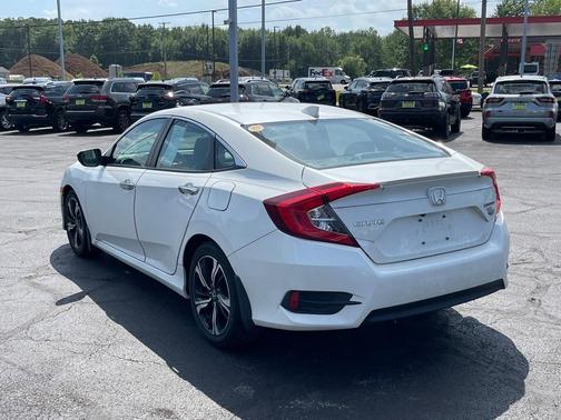 2017 Honda Civic Touring
