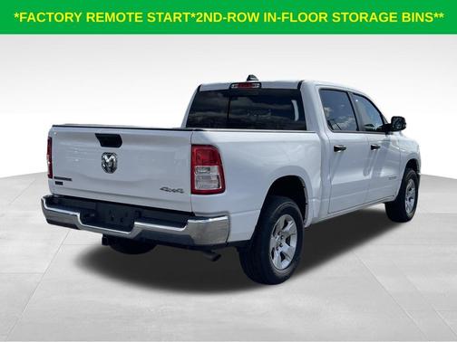 Bright White Clearcoat 2023 RAM 1500 Big Horn