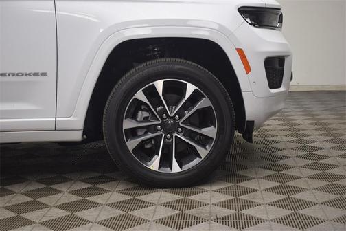 2025 Jeep Grand Cherokee L Overland