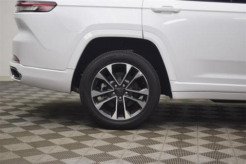 2025 Jeep Grand Cherokee L Overland