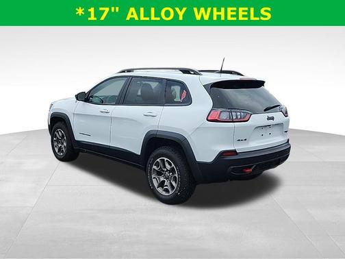 2022 Jeep Cherokee Trailhawk