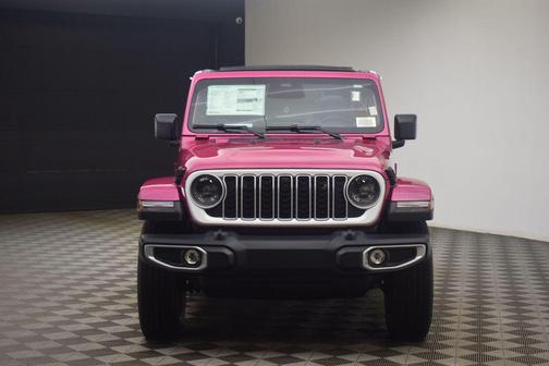 Tuscadero Pearlcoat 2026 Jeep Wrangler Sahara