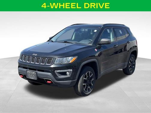 Diamond Black 2019 Jeep Compass Trailhawk