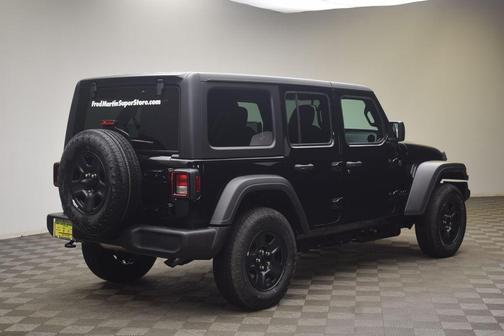 Black Clearcoat 2026 Jeep Wrangler Sport