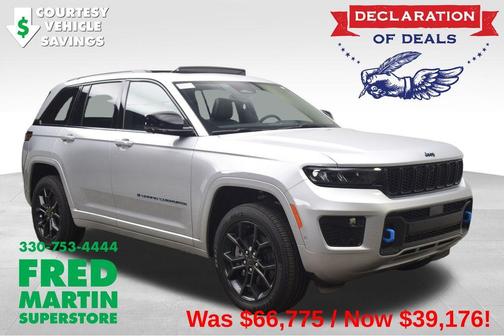 Silver Zynith 2025 Jeep Grand Cherokee 4xe Base