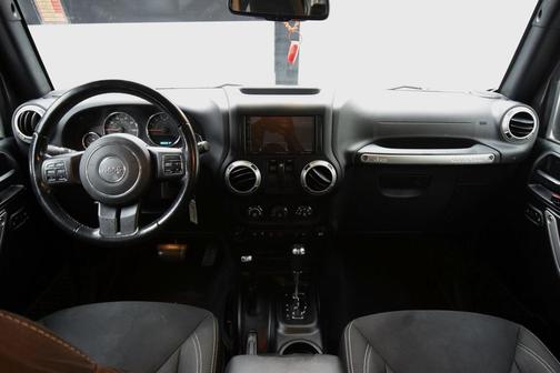 2018 Jeep Wrangler JK Sahara