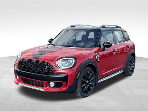 Chili Pepper Red 2019 MINI Countryman Cooper S ALL4