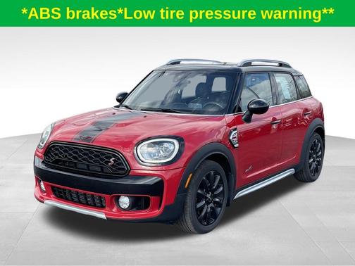 Chili Pepper Red 2019 MINI Countryman Cooper S ALL4