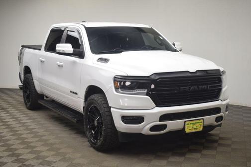 Bright White Clearcoat 2020 RAM 1500 Big Horn