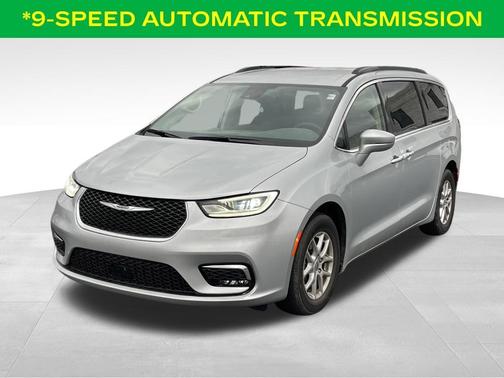 2022 Chrysler Pacifica Touring-L