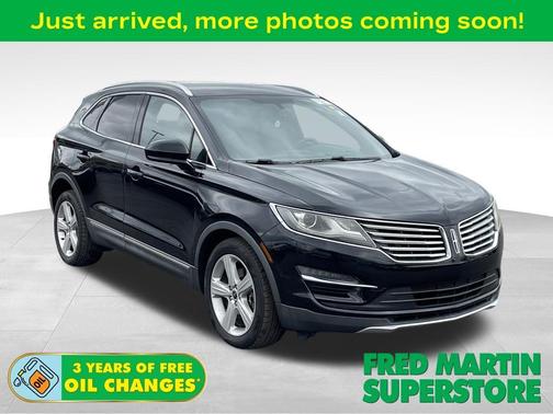 Black Velvet 2017 Lincoln MKC Premiere