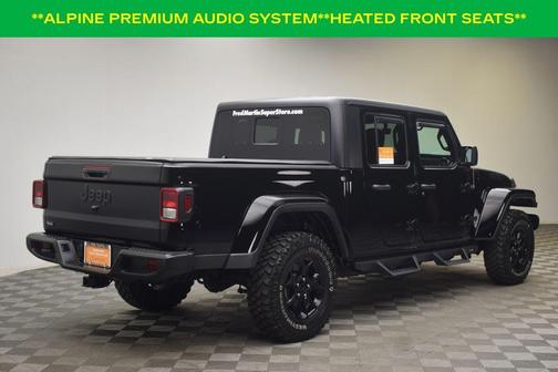2023 Jeep Gladiator Sport
