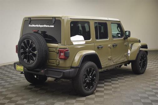 2025 Jeep Wrangler 4xe Sahara