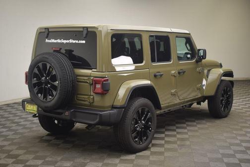 2025 Jeep Wrangler 4xe Sahara