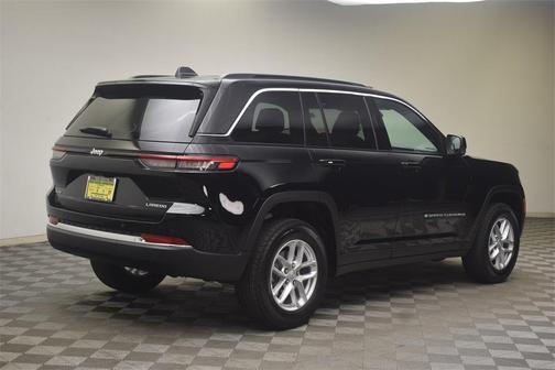 2025 Jeep Grand Cherokee Laredo X