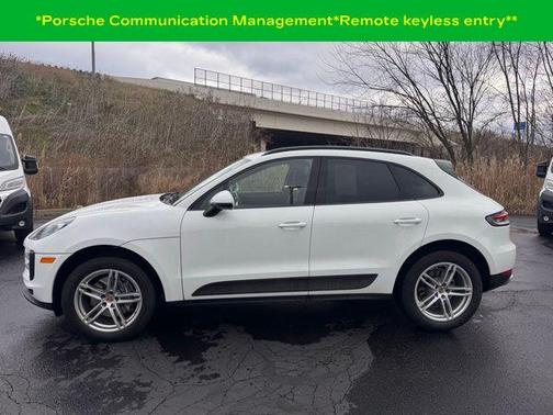 2021 Porsche Macan Base (PDK)
