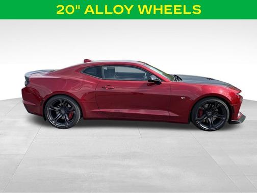 Wild Cherry Tintcoat 2021 Chevrolet Camaro 2SS