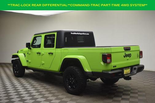 2021 Jeep Gladiator Sport