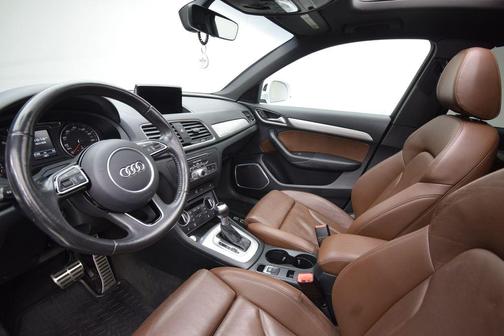 2016 Audi Q3 2.0T Prestige