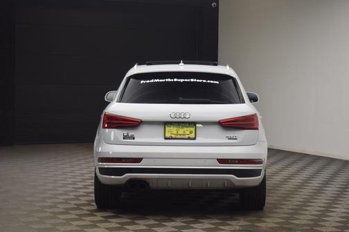 2016 Audi Q3 2.0T Prestige