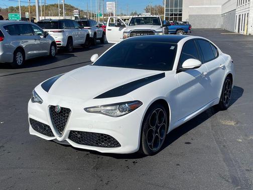 2021 Alfa Romeo Giulia Ti