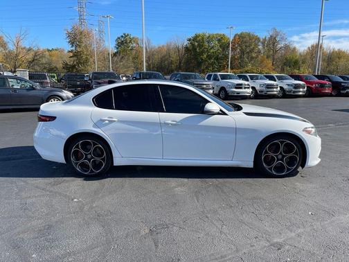 2021 Alfa Romeo Giulia Ti