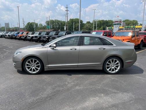 2016 Lincoln MKZ