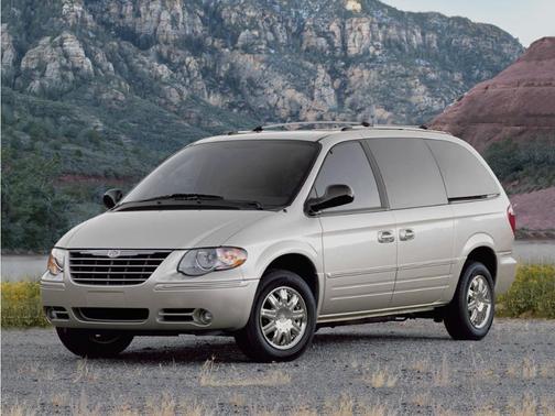 Marine Blue Pearl 2007 Chrysler Town & Country LX