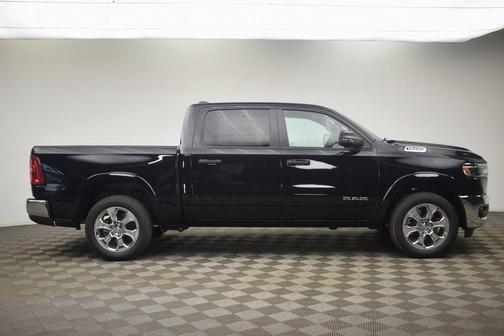Diamond Black 2026 RAM 1500 Big Horn/Lone Star