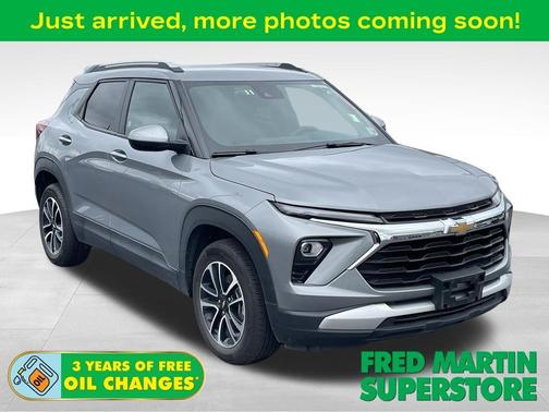 Sterling Gray Metallic 2025 Chevrolet Trailblazer LT
