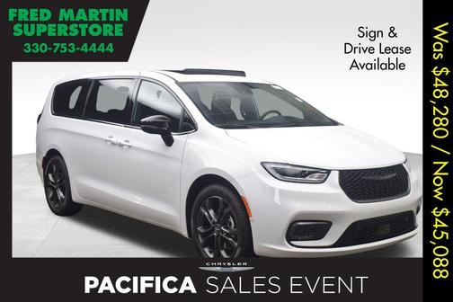 2026 Chrysler Pacifica Select