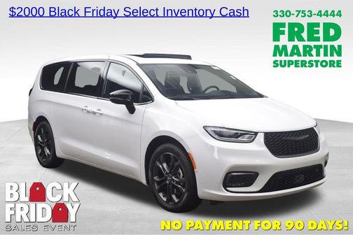 2026 Chrysler Pacifica Select