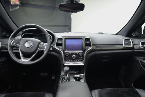 Diamond Black 2018 Jeep Grand Cherokee Altitude