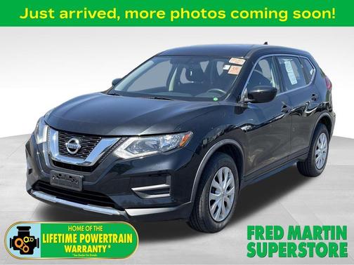 Magnetic Black 2017 Nissan Rogue S