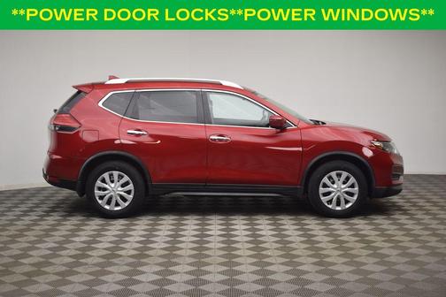 2017 Nissan Rogue S