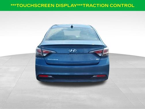 2016 Hyundai SONATA Hybrid SE