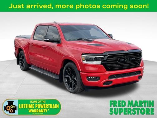 Flame Red Clearcoat 2022 RAM 1500 Laramie